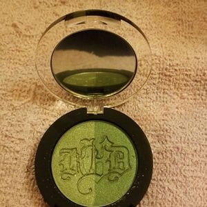 Kat Von D rock n roll eyeshadow duo king cobra